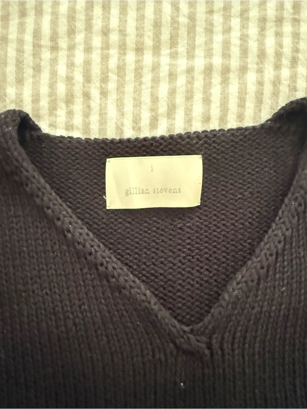 Gillian Stevens Lily Pullover - Picture 3 of 8